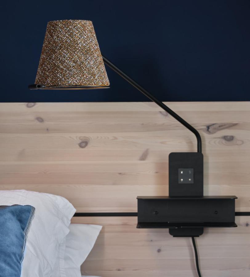 Bercail Hotell Wambrechies Exteriör bild